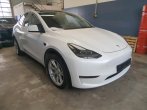 TESLA Model Y Long Range 5d