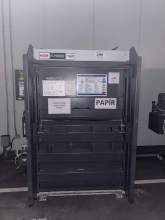 photo1