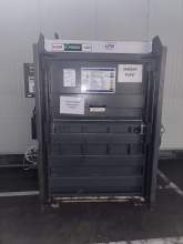 photo1